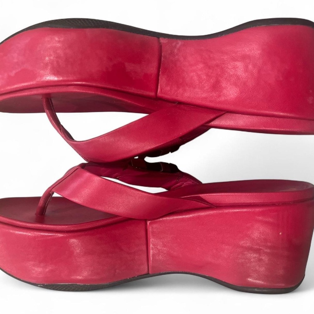 Vintage Prada hot pink sandals - Picture 5 of 7